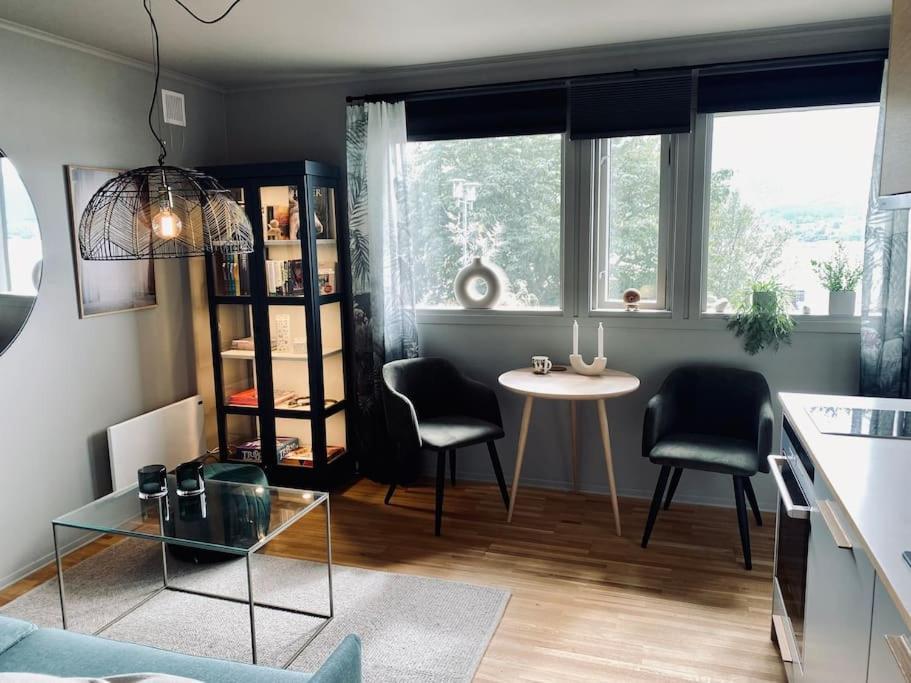 Leilighet I Hjertet Av Sunnmore! Sykkylven Exterior photo